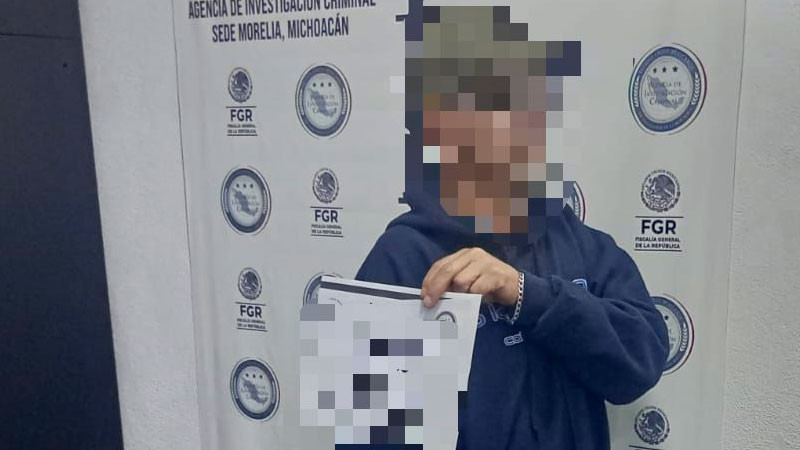Asegura la Policía Morelia tractocamión robado y detiene a dos sujetos 