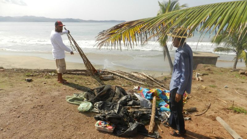 Retiran más de 400 kilos de basura de Playa Tenacatita en jornada de limpieza 