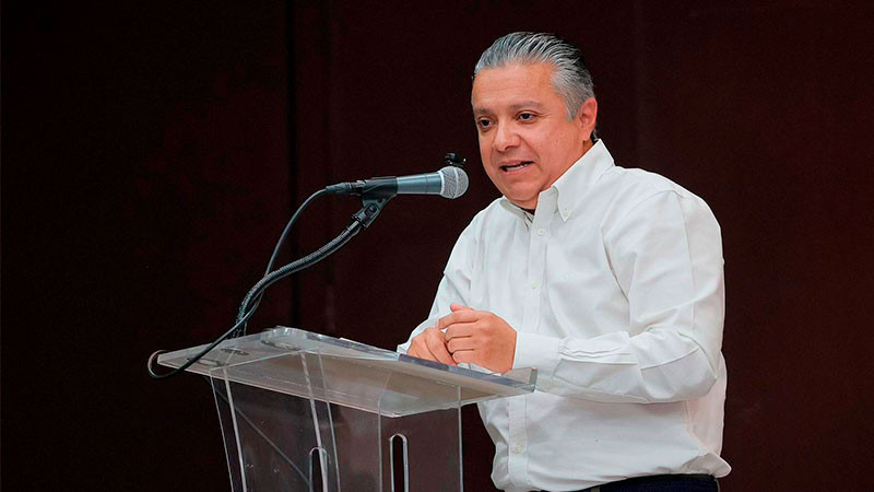 Ex gobernadores, diputados, funcionarios y empresarios muestran su apoyo a Luis Navarro, reconocen su labor en Finanzas 