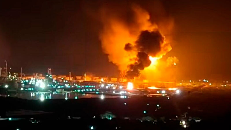 Se registra incendio en Refinería de Salina Cruz; señalan fuga de gas 