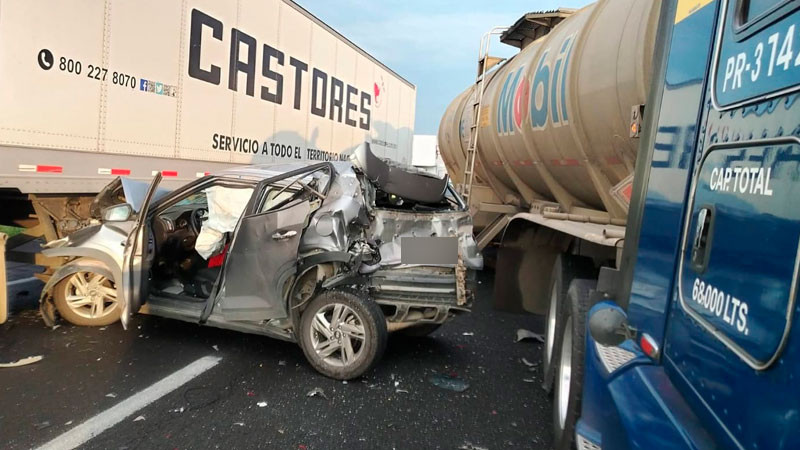 Carambola en la Salamanca-Querétaro deja un herido y múltiples unidades dañadas 