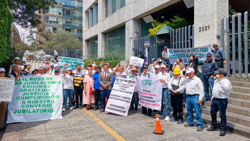 Comisión civil de jubilados de la CFE presenta ante magistrados argumentos para solicitar revisión de sus casos  
