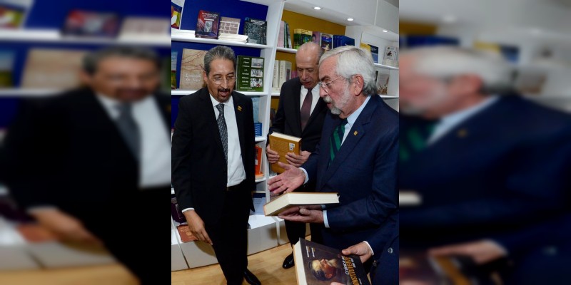 Arranca la XXXVIII edición de la Feria Internacional del Libro del Palacio de Minería - Foto 2 