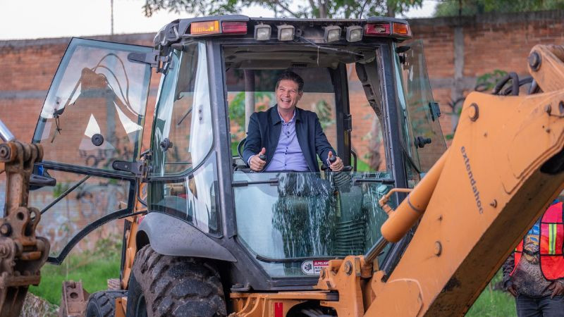Arranca Alfonso Martínez construcción del Centro Cultural y de Convenciones de Morelia 