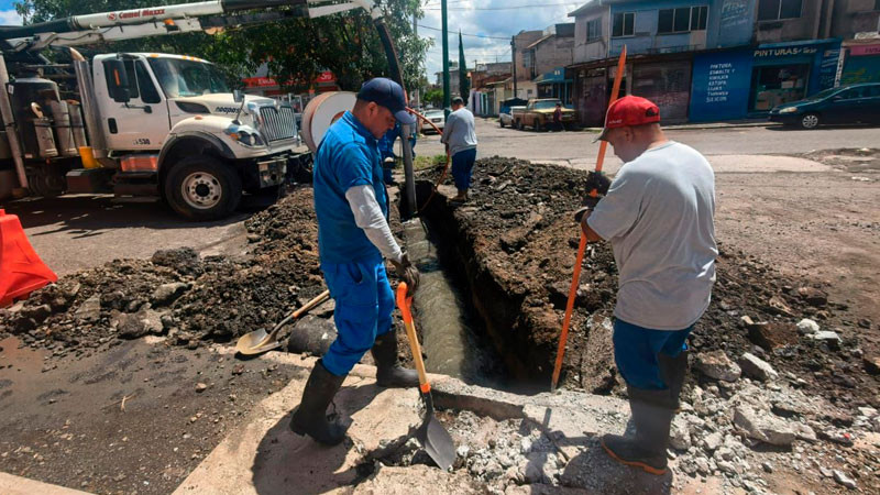 Trabajamos en la rehabilitación de colector sanitario dañado por las lluvias: Adolfo Torres 