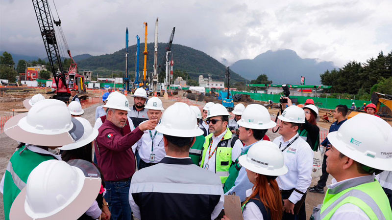 Bedolla supervisa construcción de nuevo hospital del IMSS en Zitácuaro 