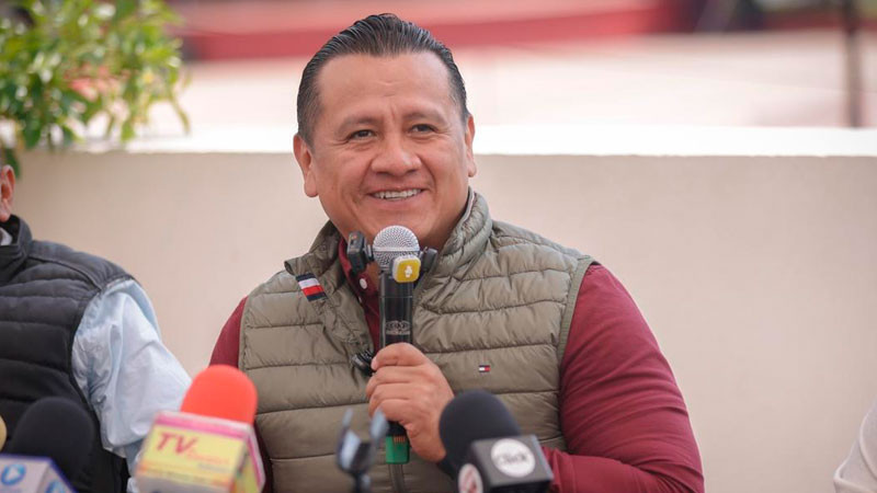 Desde Zacapu, Torres Piña inicia recorridos por la Defensa de la Soberanía Nacional 