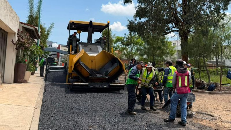 Gobierno de Alfonso Martínez interviene calle Lima con Programa de Reencarpetamiento 
