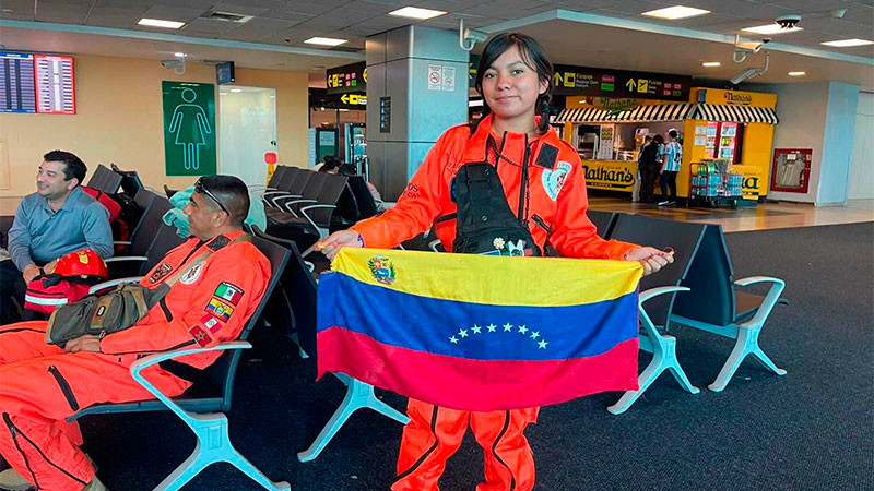 ¡Orgullo michoacano! Susana Landín, joven voluntaria de 18 años originaria de Cherán viaja a Venezuela para brindar atención a víctimas de terremotos  