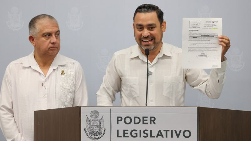 Denuncian intimidación a directores de escuelas por parte de autoridades educativas en Querétaro 