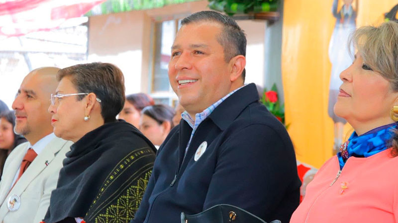 Juan Carlos Barragán invita a sumarse a la campaña Fuera Tiliches Escolares 