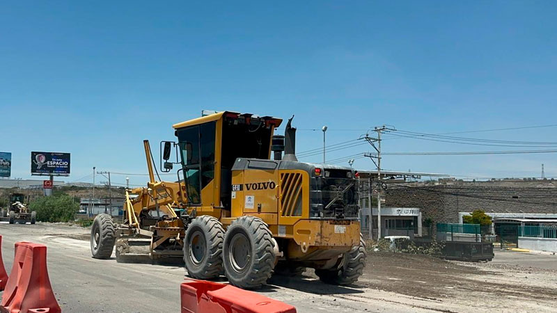 Alistan anuncio de obras en Bernardo Quintana; descartan transporte gratuito 