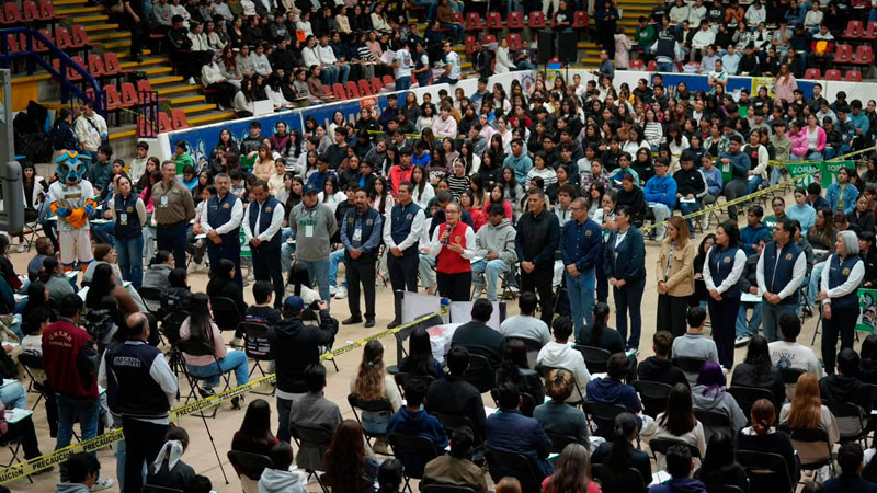 Yarabí Ávila da la bienvenida a mas de dos mil 600 aspirantes a la UMSNH 