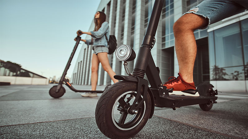 CDMX abre registro y emplacamiento obligatorio para scooters y bicicletas eléctricas; multas iniciarán en noviembre 