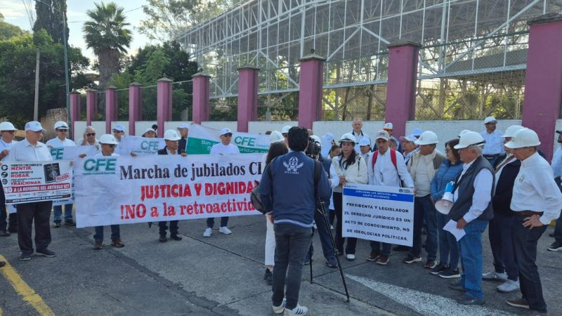 Movimiento Cascos Blancos se manifiesta en Michoacán y exige revisar el Artículo 127 