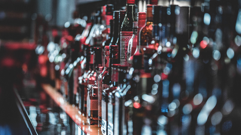 Cerraran 85 de establecimientos con licencia para venta de alcohol en Querétaro por partido México vs Inglaterra 