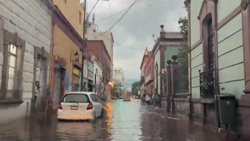 Mario Calzada llama a reforzar la prevención ante las intensas lluvias en el país 
