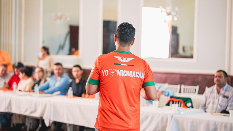 Movimiento Ciudadano fortalece la participación ciudadana en Pátzcuaro con taller sobre administración pública 