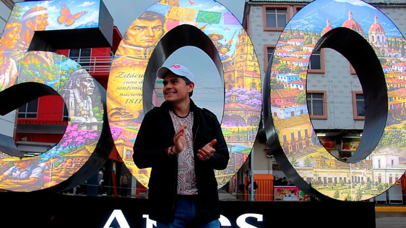 Toño Ixtláhuac inaugura el 500 Monumental, símbolo que honra cinco siglos de historia de la Heroica Zitácuaro 