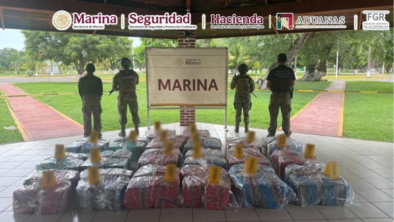 Aseguran más de una tonelada de estupefaciente en el puerto de Lázaro Cárdenas, Michoacán; golpe supera los 259 millones de pesos 