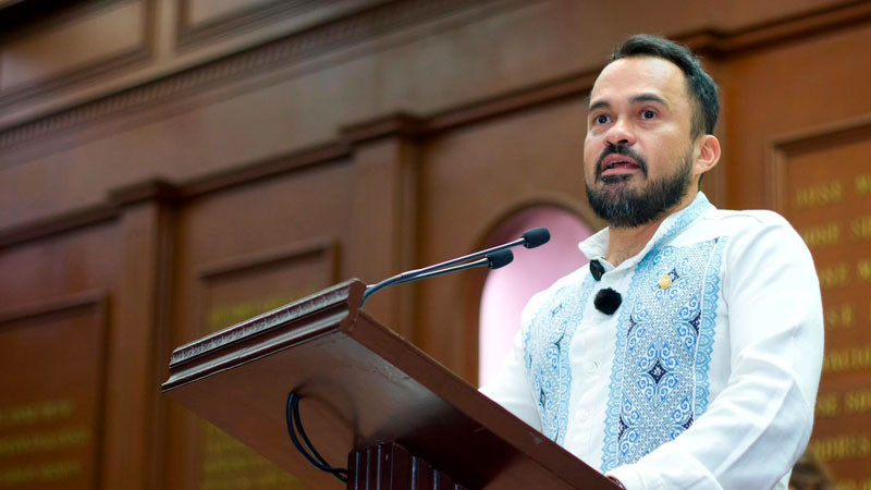Presenta Hugo Rangel iniciativa para regular el transporte masivo y por cable en Michoacán 