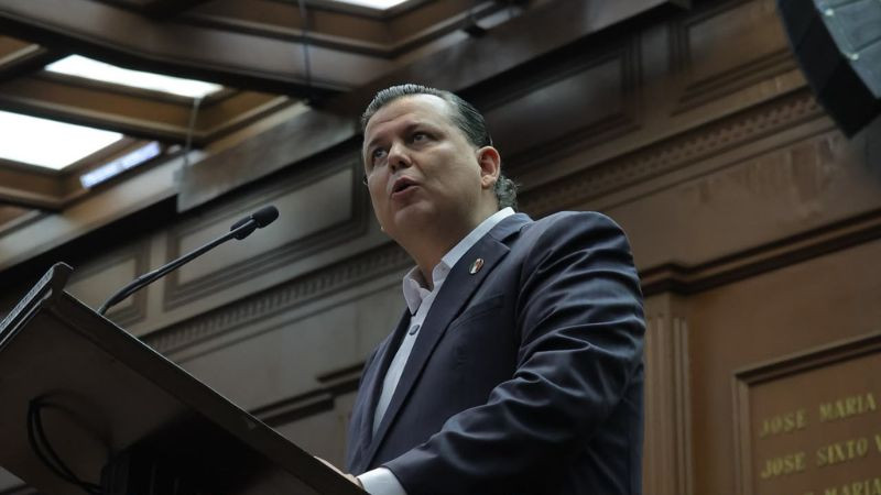En Michoacán el reclutamiento forzado no es un delito; propone Memo Valencia castigarlo con hasta 40 años de prisión 