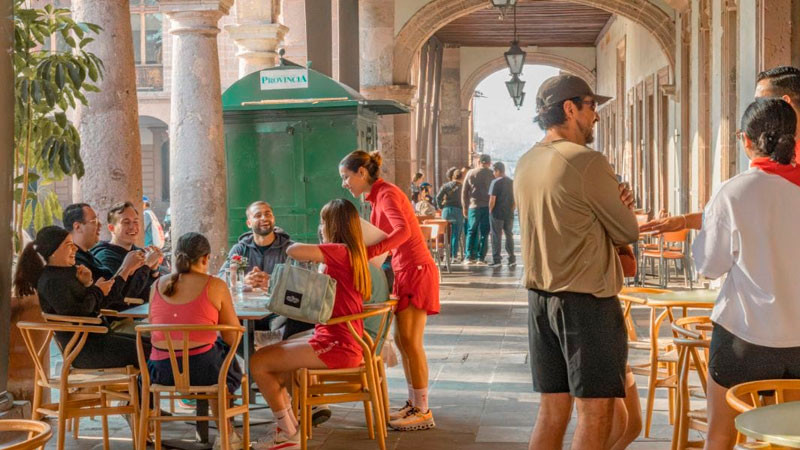 Se mantiene crecimiento turístico en Morelia 