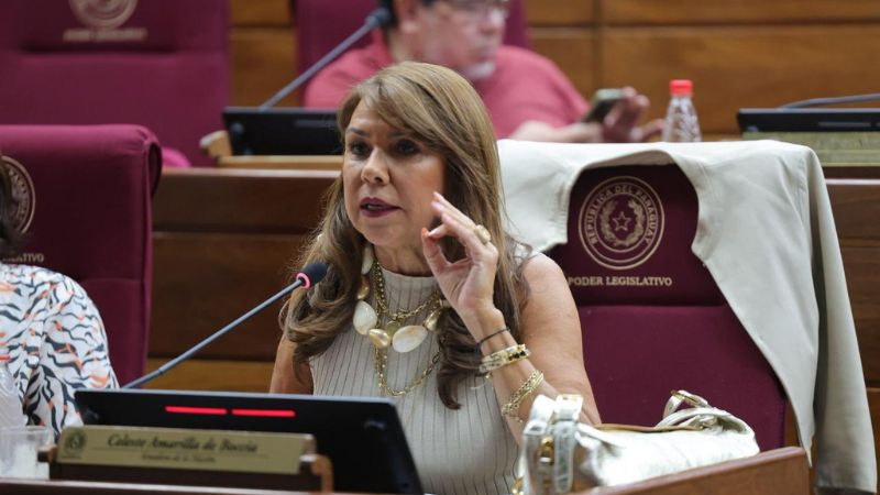 Senadora paraguaya vuelve a lanzar críticas contra Mbappé; polémica llega al Senado 
