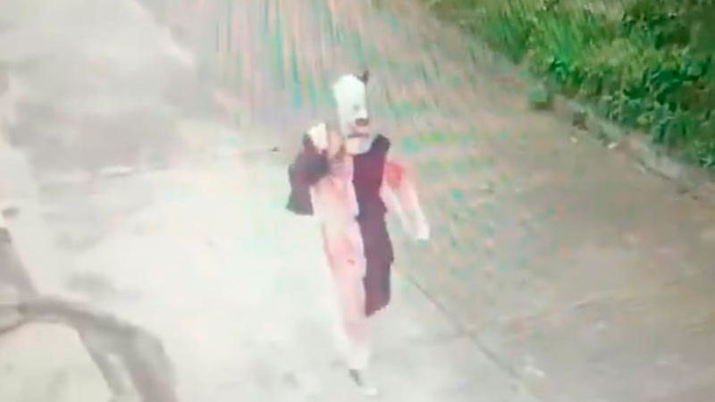 Sujeto vestido de payaso “Terrifier”, aterra colonias en Morelia, Michoacán  