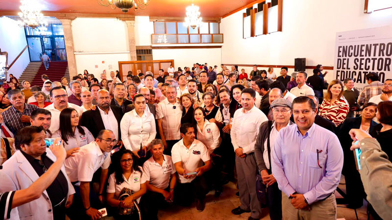 Sector educativo de Michoacán cierra filas con Raúl Morón  