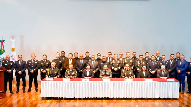 SSP gradúa a la segunda generación de la Escuela para Mandos; fortalecerán la estrategia nacional de seguridad 