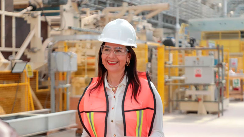 Gaby Molina recorre cuatro regiones y suma nuevos liderazgos 