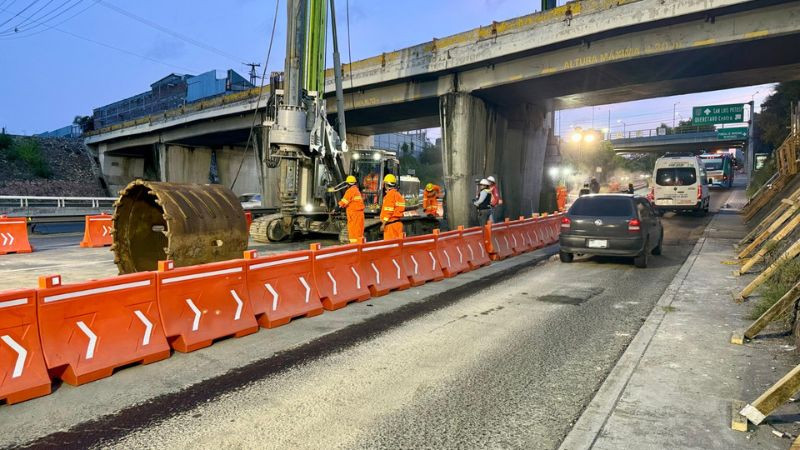 Retrasos de hasta 25 minutos por obras del tren México-Querétaro: Felifer Macías 
