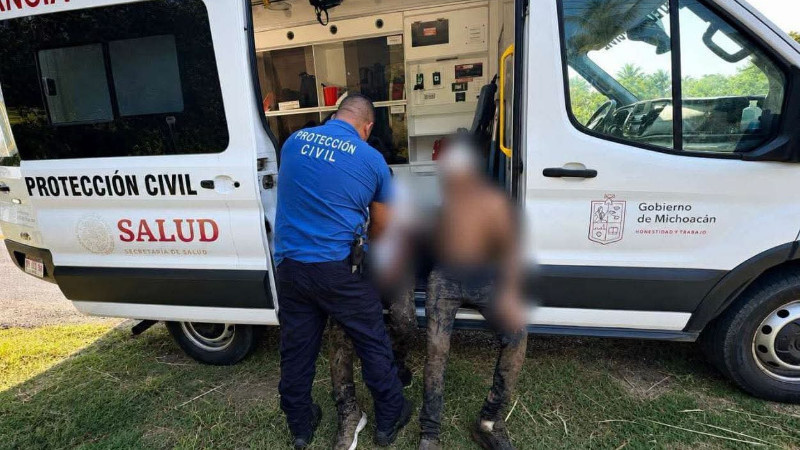 Muere un hombre tras ser alcanzado por un rayo en la sierra de Lázaro Cárdenas, Michoacán; dos más resultan heridos 