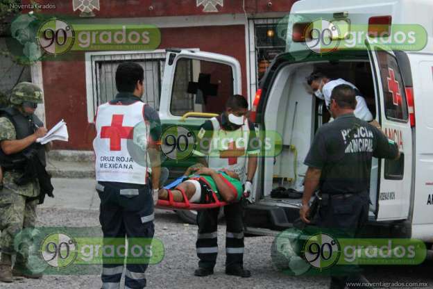 Un muerto y un herido tras ataque a balazos en Lázaro Cárdenas, Michoacán - Foto 1 