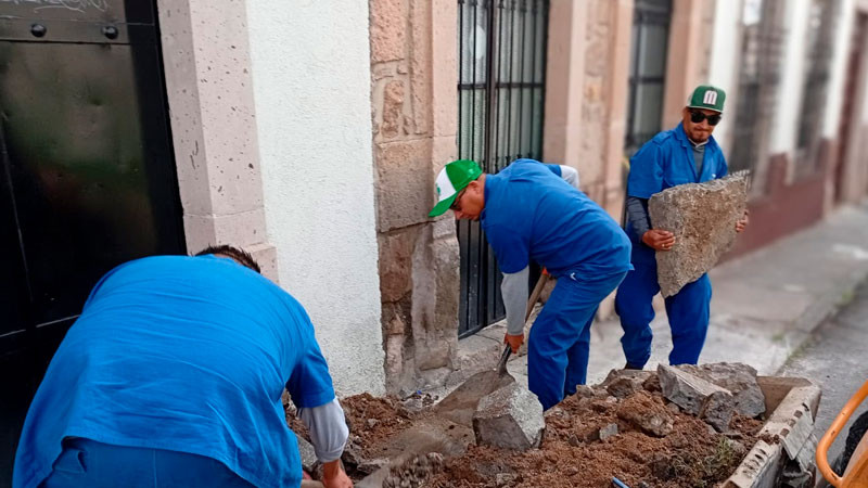 Ooapas da seguimiento integral a trabajos con retiro de escombro en distintos puntos de Morelia 