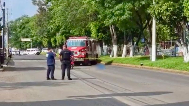 Muere mujer motociclista en accidente en Jacona, Michoacán 
