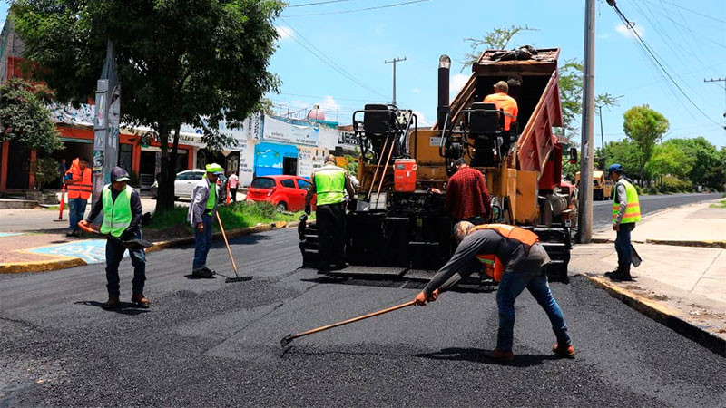 Más seguridad y mejor movilidad con reencarpetamiento de avenida Torreón Nuevo 