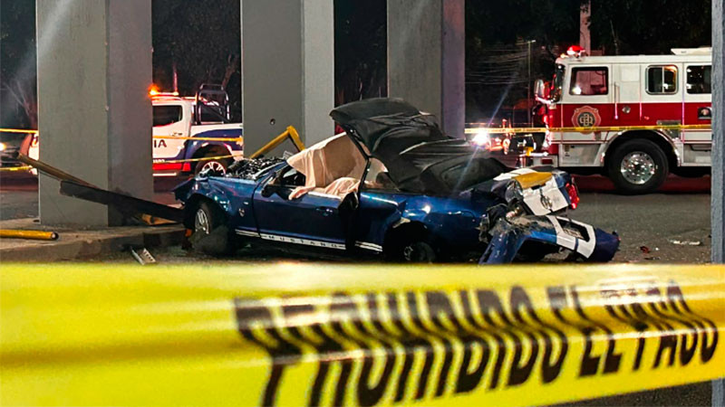 Fatal accidente en avenida Cimatario de la capital queretana, deja 2 personas sin vida 