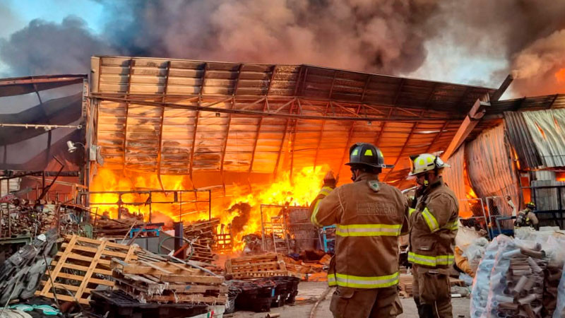 Fábrica de estopas la incendiada en Morelia, Michoacán: PC 