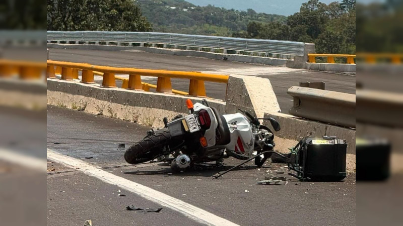 Michoacán: Fatal choque en la carretera Uruapan – Los Reyes deja un motociclista sin vida en Taretan 