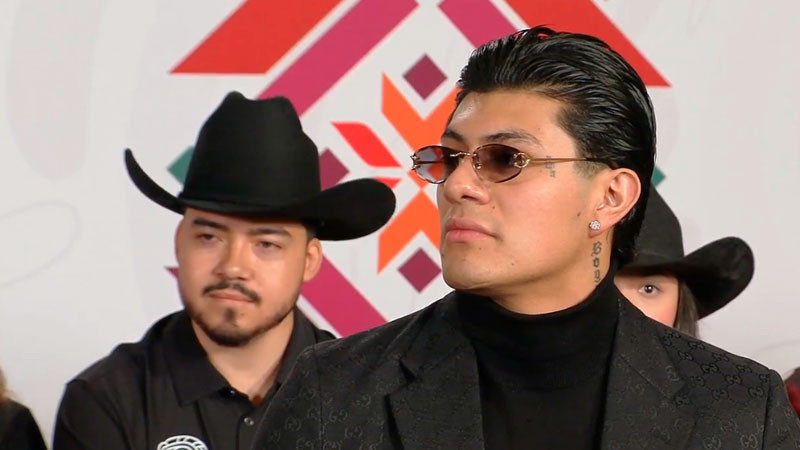 "El Bogueto" promueve el concurso "México Canta" en conferencia de Sheinbaum 