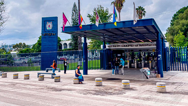 Administración de Yarabí Ávila adelanta la segunda quincena de julio a las y los trabajadores nicolaitas 