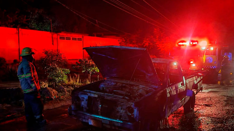 Se quema vehículo en Taretan, Michoacán; se desconocen las causas 