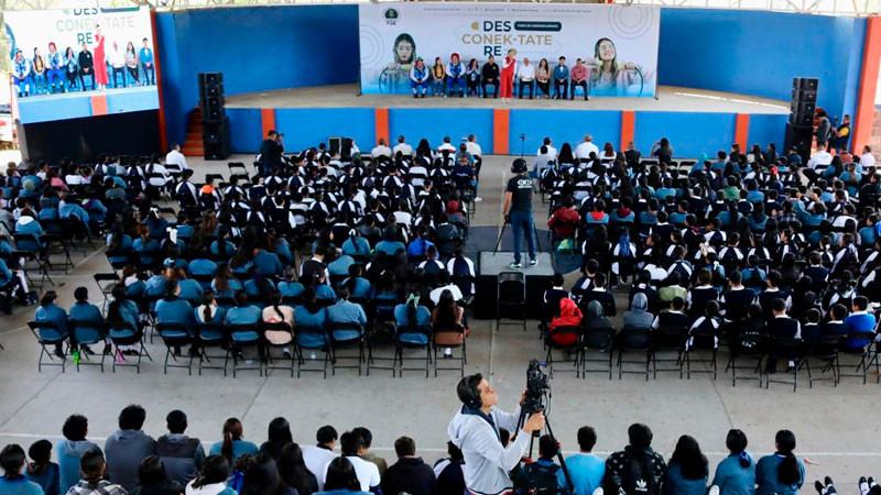 Con la participación de más de 82 mil personas han participado en los foros "Desconék-tate y Reconék-tate", la FGE fortalece la prevención de riesgos digitales 