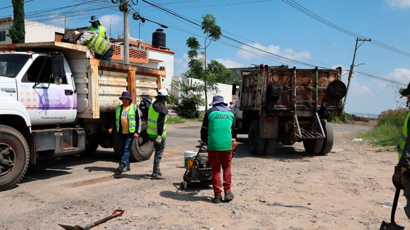 Gobierno de Morelia realiza jornadas permanentes de bacheo en distintos puntos de la ciudad 