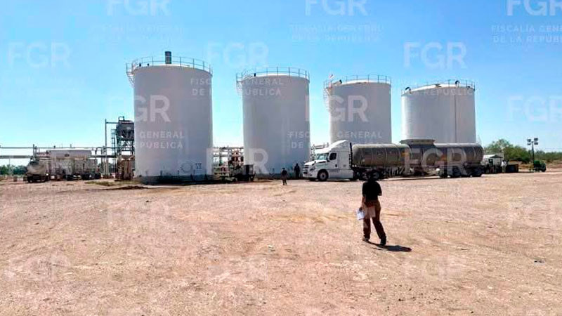 Decomisan casi 4 millones de huachicol en Tamaulipas; aseguran refinería clandestina 