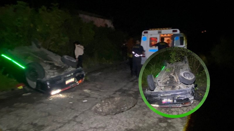 Volcadura en la carretera Zitácuaro–Toluca deja un muerto y dos personas lesionadas 