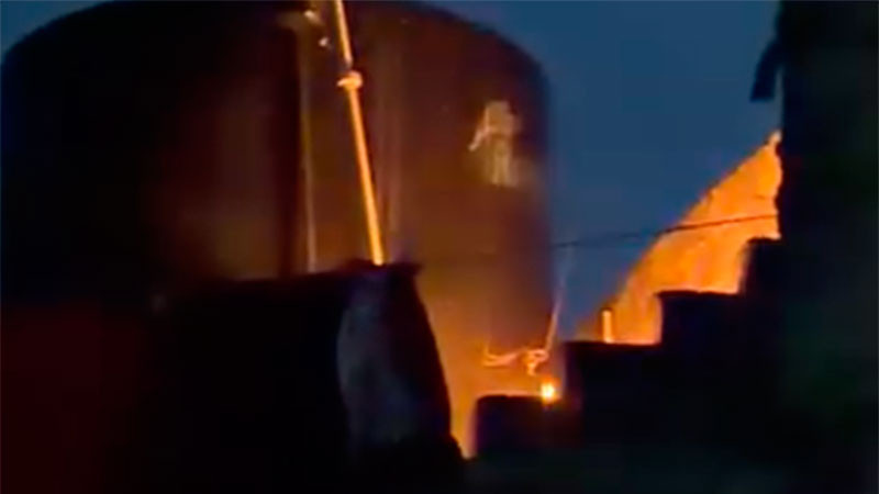 Rayo provoca incendio en vivienda de la localidad de Pedernales en Tacámbaro, Michoacán; no hubo personas lesionadas 