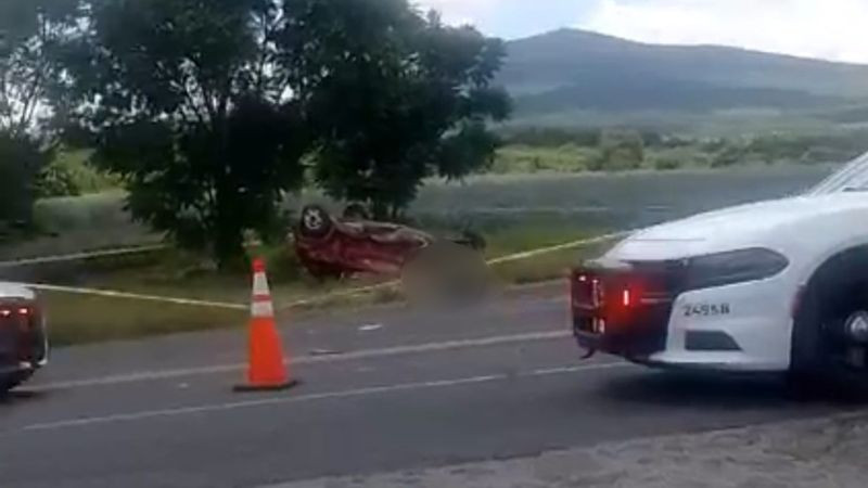 Choque entre automóvil y camioneta de pasajeros deja dos personas sin vida y cinco lesionados en La Piedad, Michoacán 